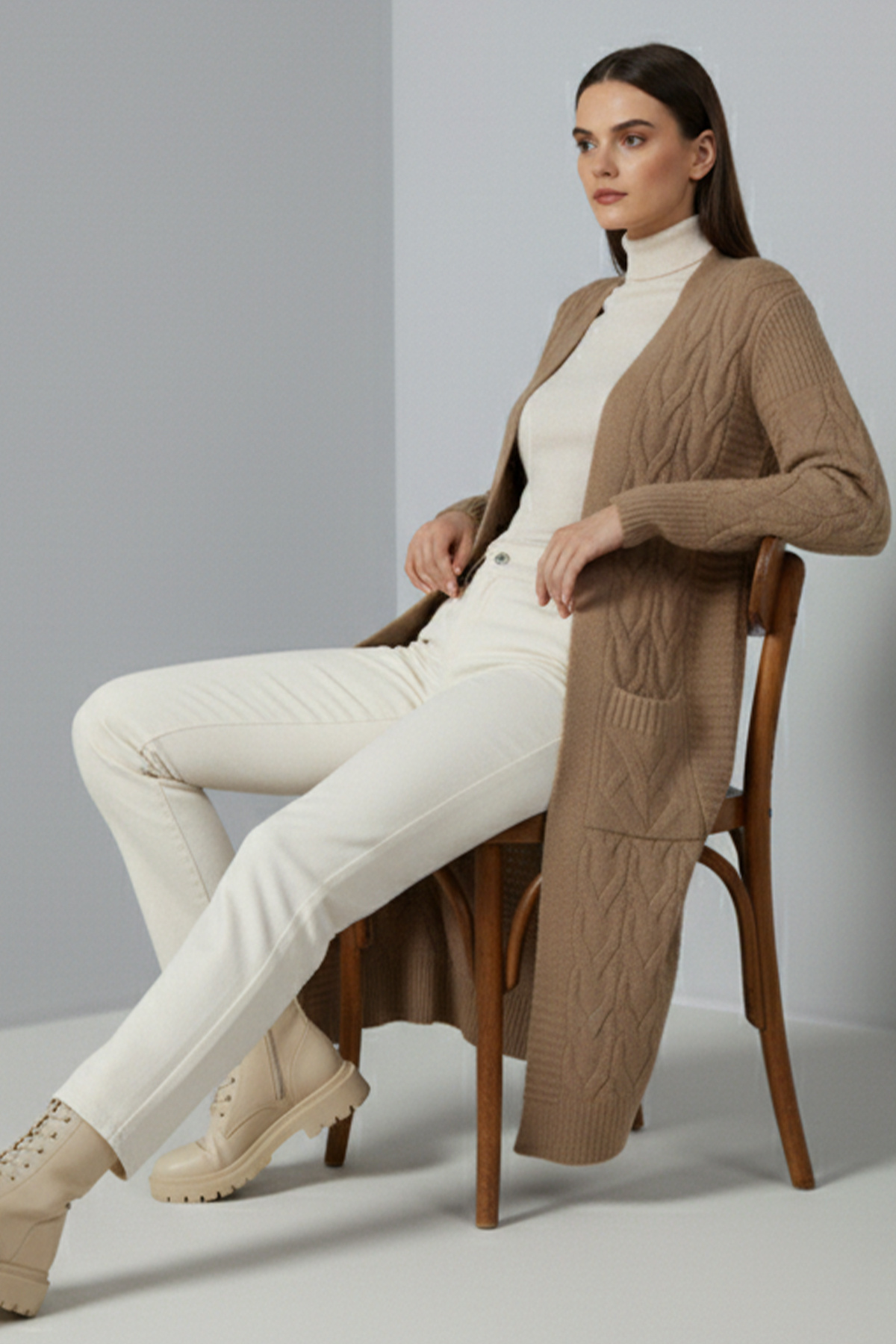 Örgü Desenli Uzun Triko Hırka