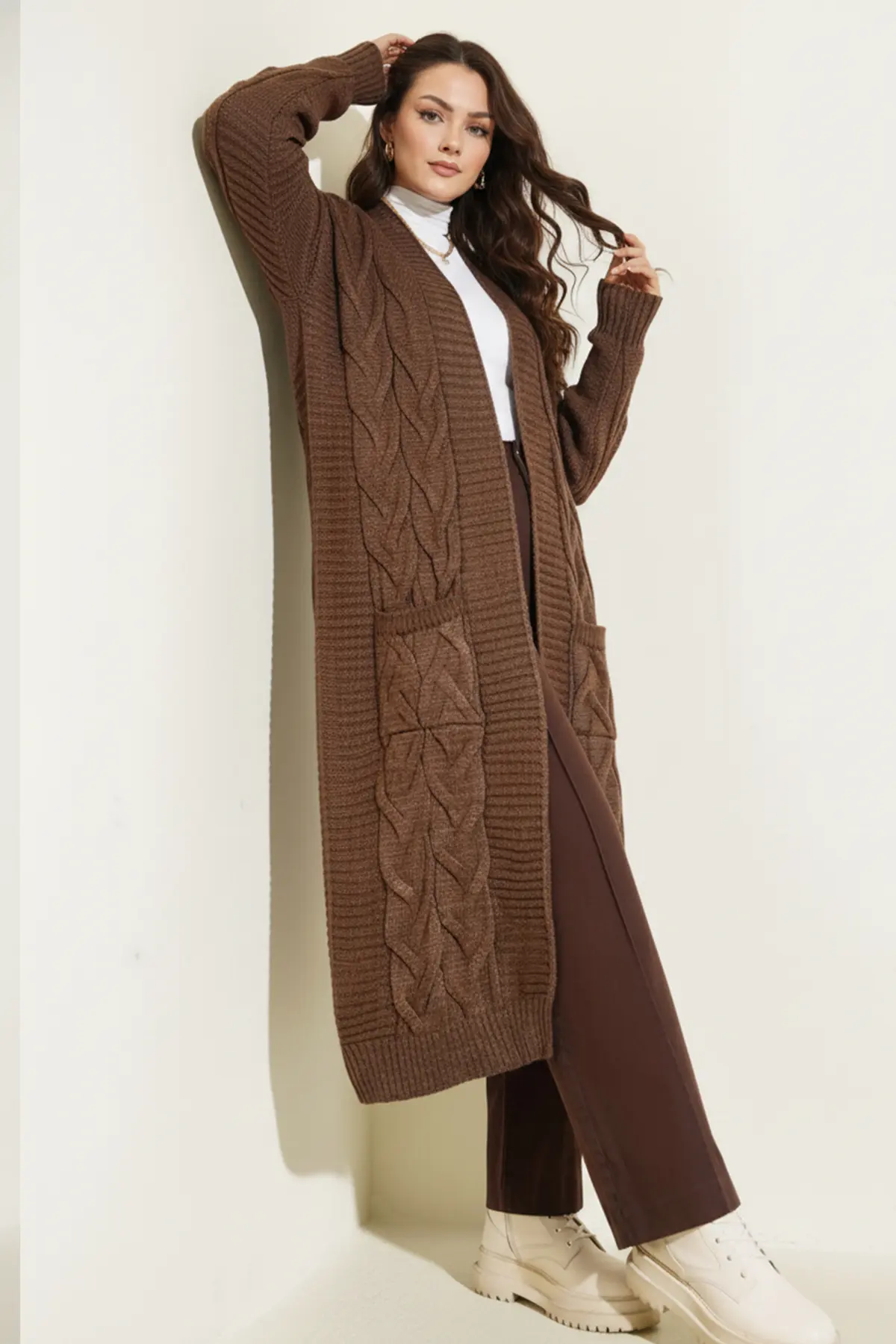 Örgü Desenli Uzun Triko Hırka-detail