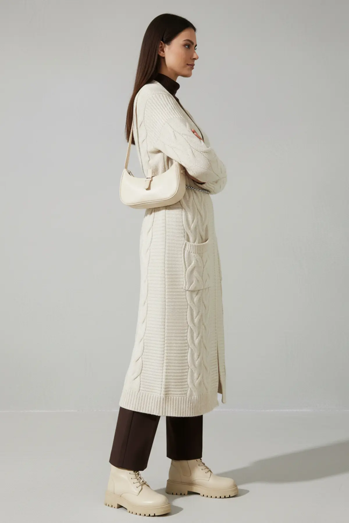 Örgü Desenli Uzun Triko Hırka-detail