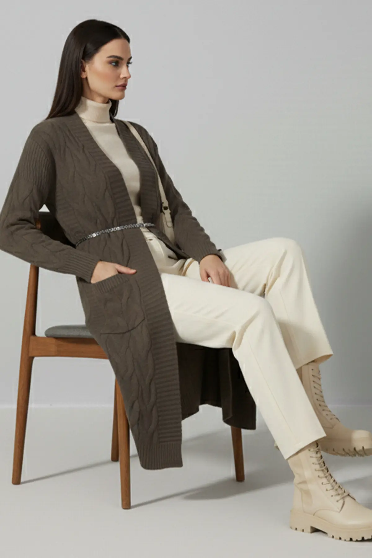 Örgü Desenli Uzun Triko Hırka-detail