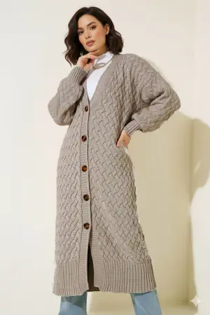 Örgü Desenli Uzun Triko Hırka