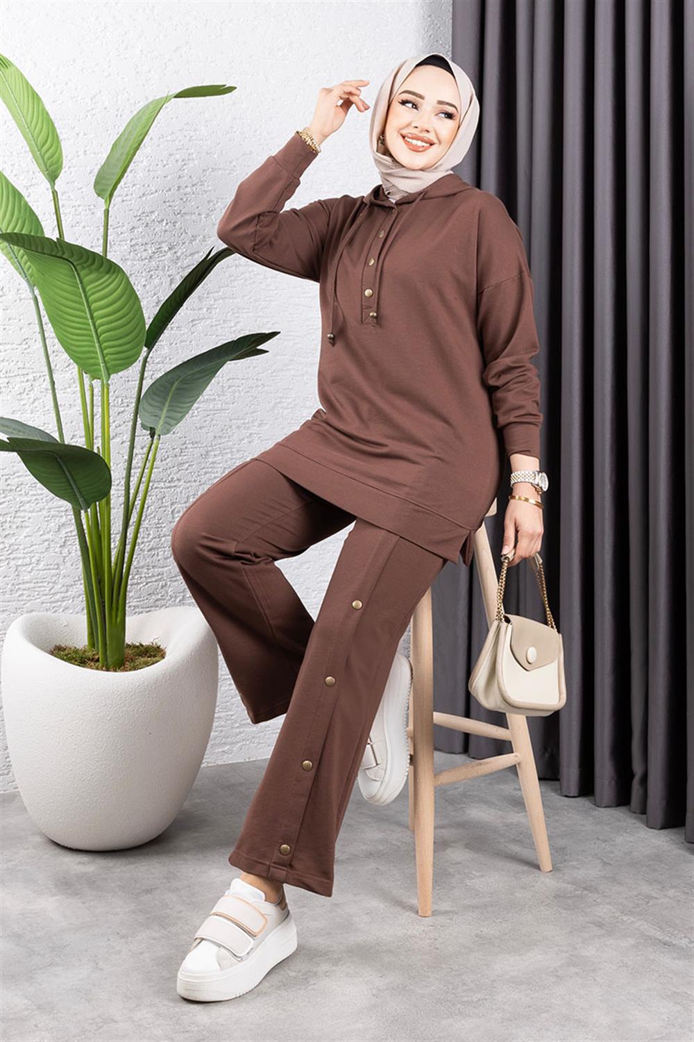 Sports Suit With Snap Detail On Trousers
