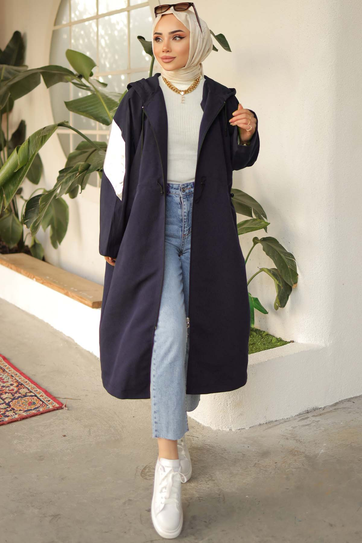 Shiny Sleeve Detailed Trench Coat