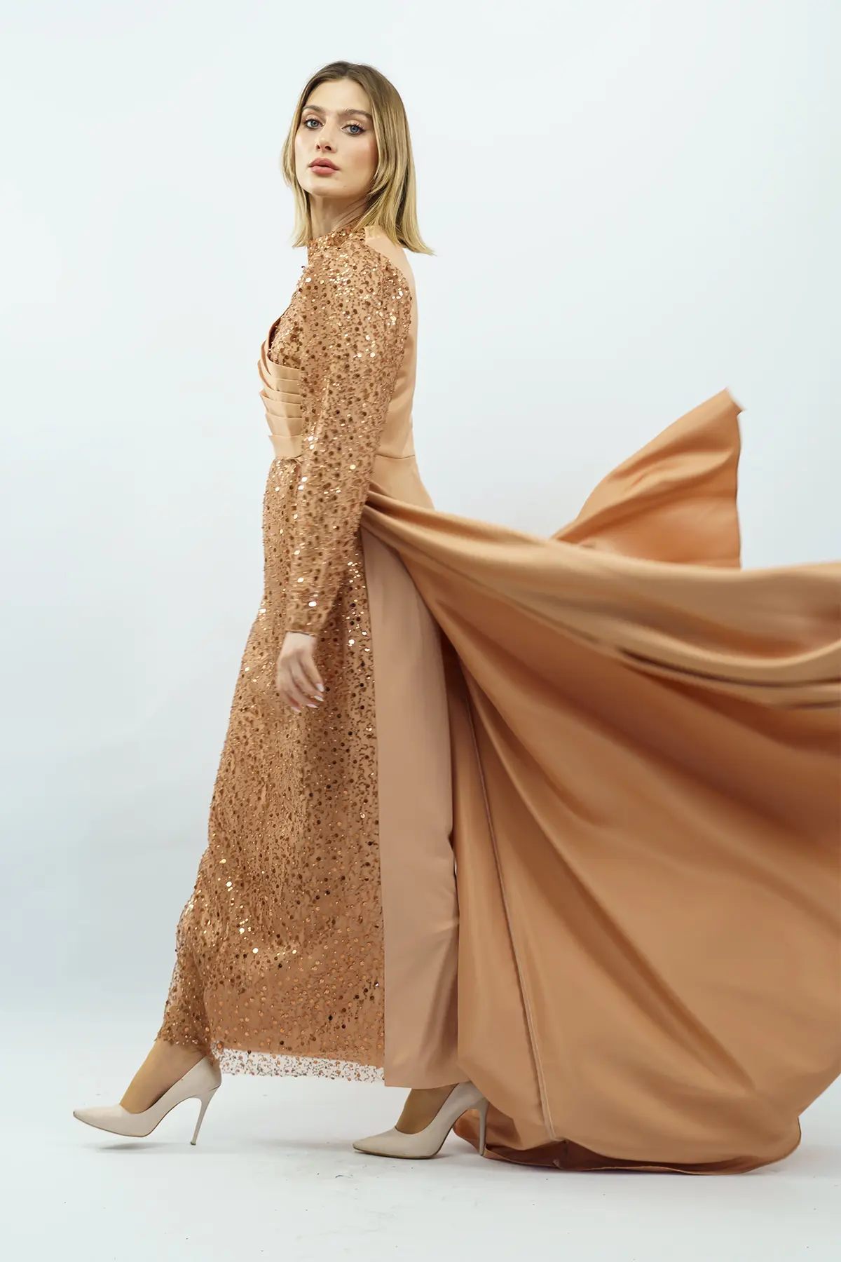 Payetli Drapeli Saten Abiye Elbise Gold-detail