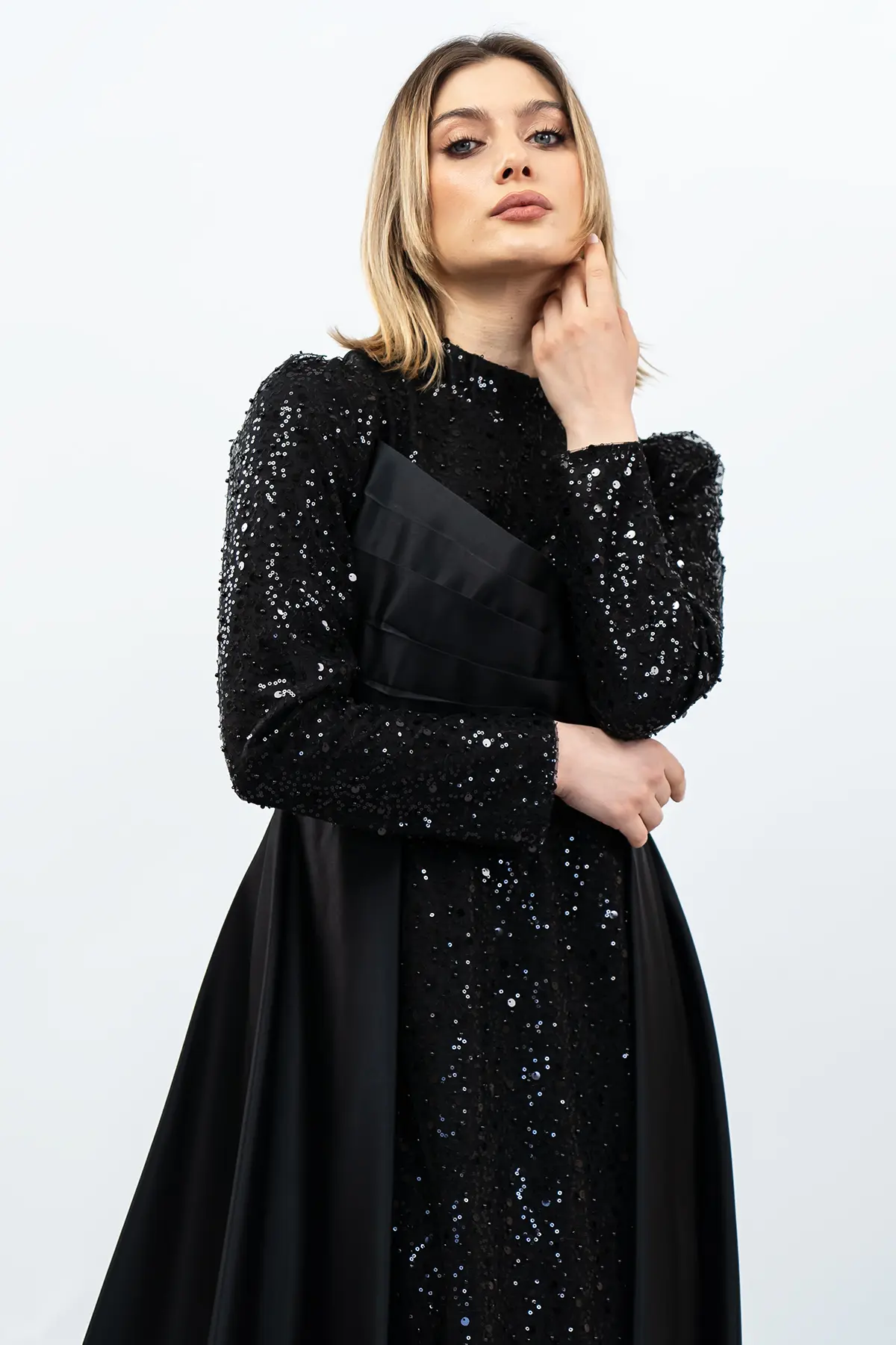 Payetli Drapeli Saten Abiye Elbise Siyah-detail