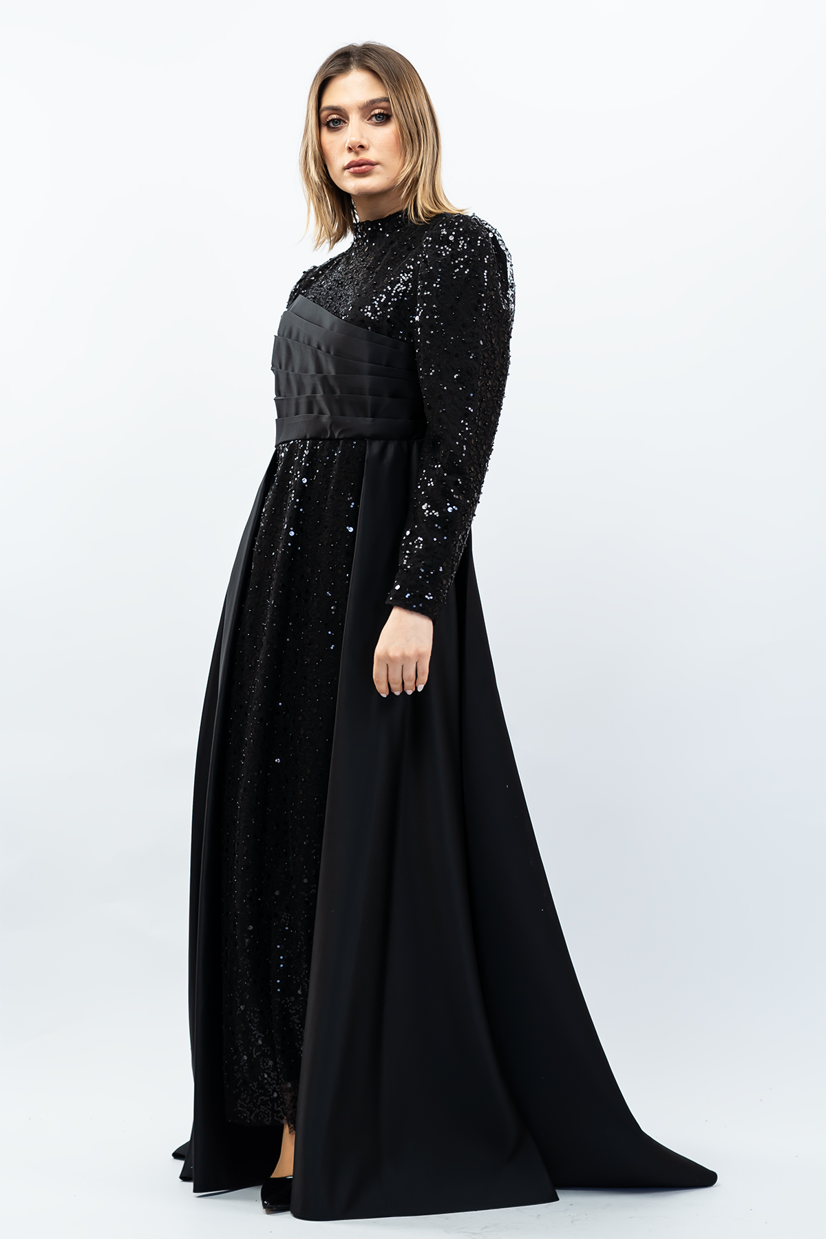 Payetli Drapeli Saten Abiye Elbise Siyah