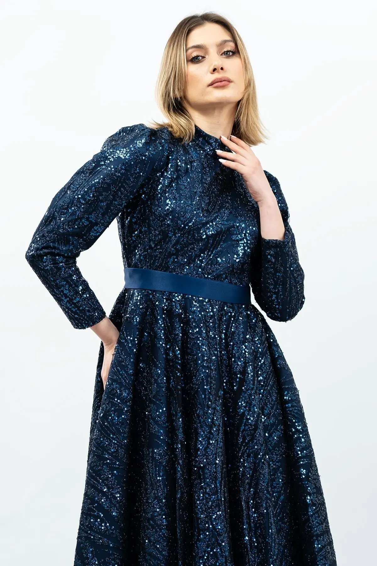 Payetli Prenses Model Abiye Elbise Lacivert-detail