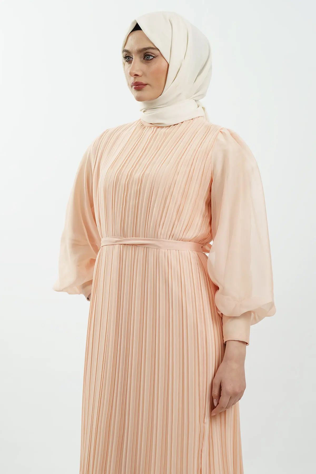 Pleated Janjan Evening Dress-detail