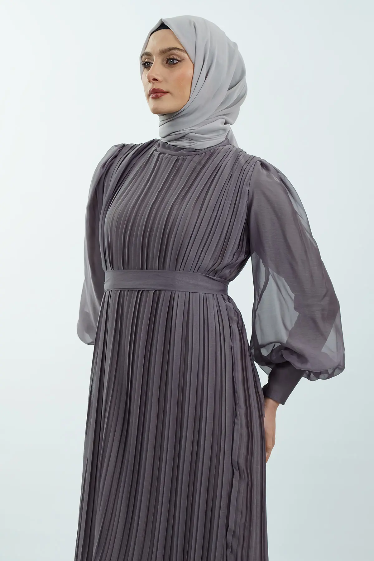 Pileli Kemerli Tesettür Elbise-detail