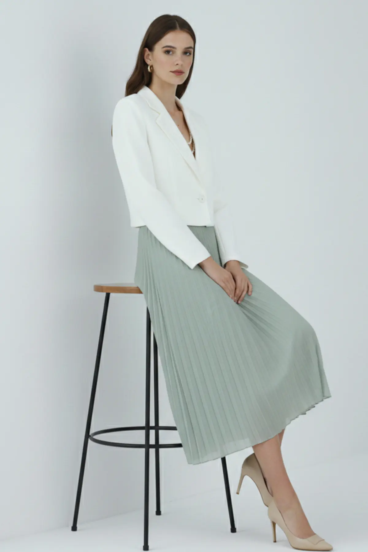 Pleated Skirt-detail