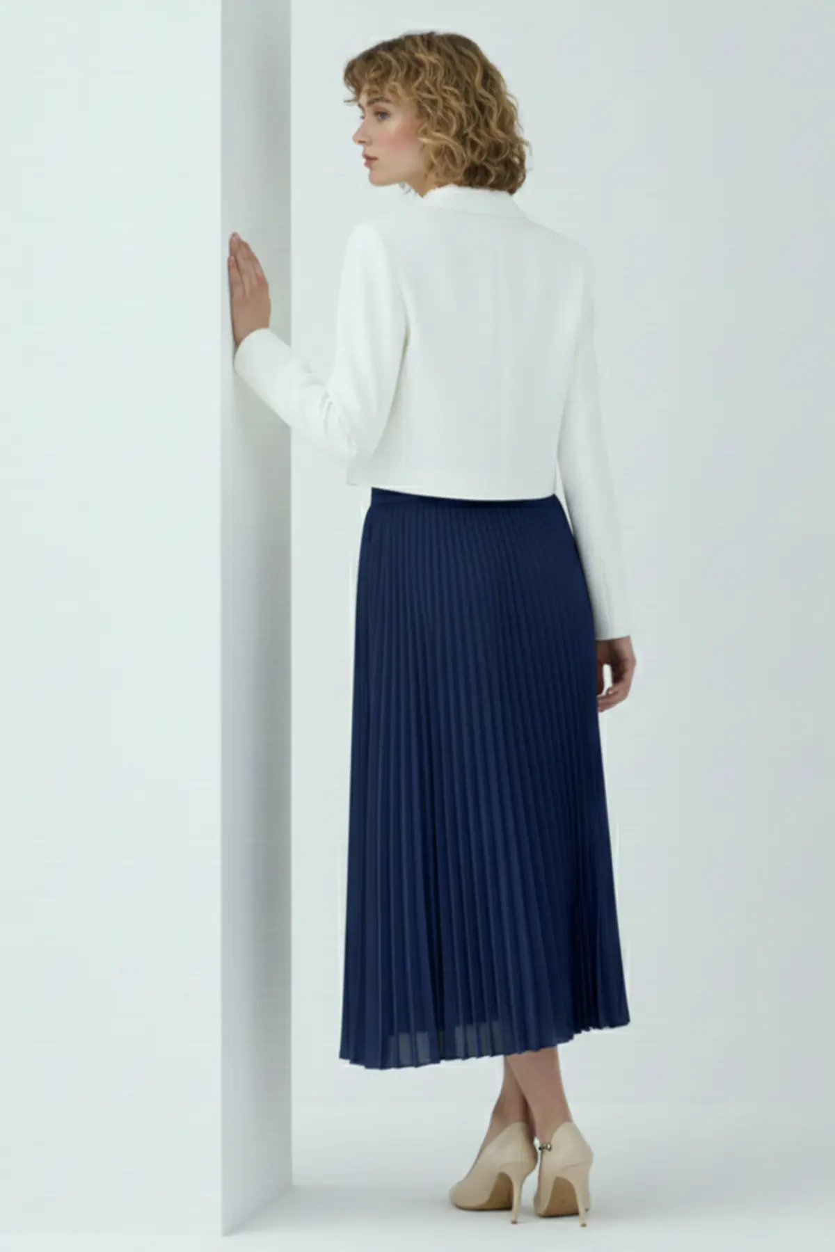 Pleated Skirt-detail