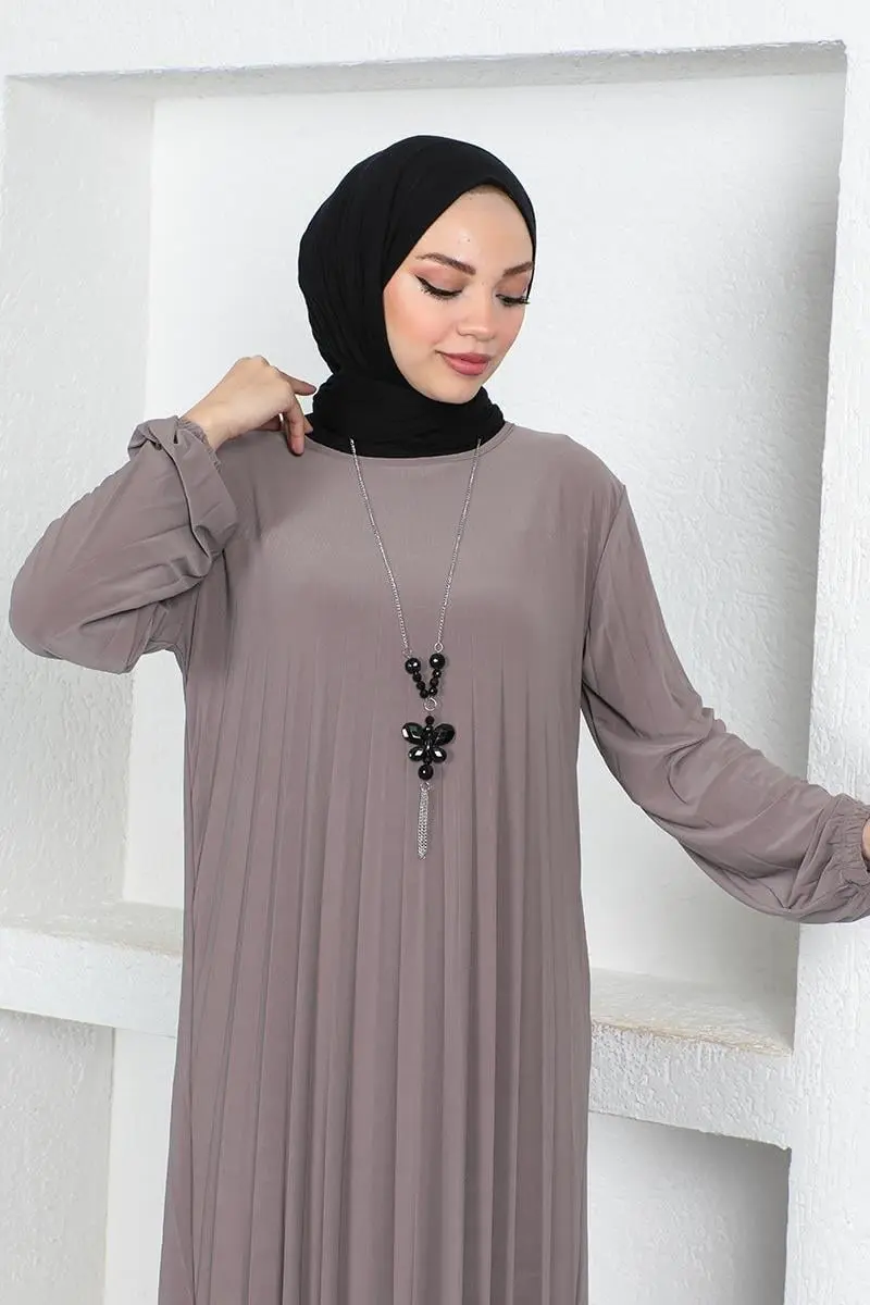 Pleated Sandy Dress-detail