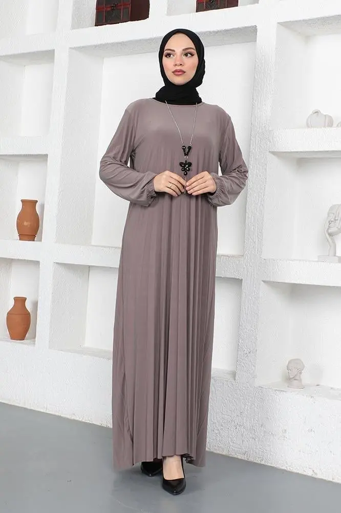 Pleated Sandy Dress-detail