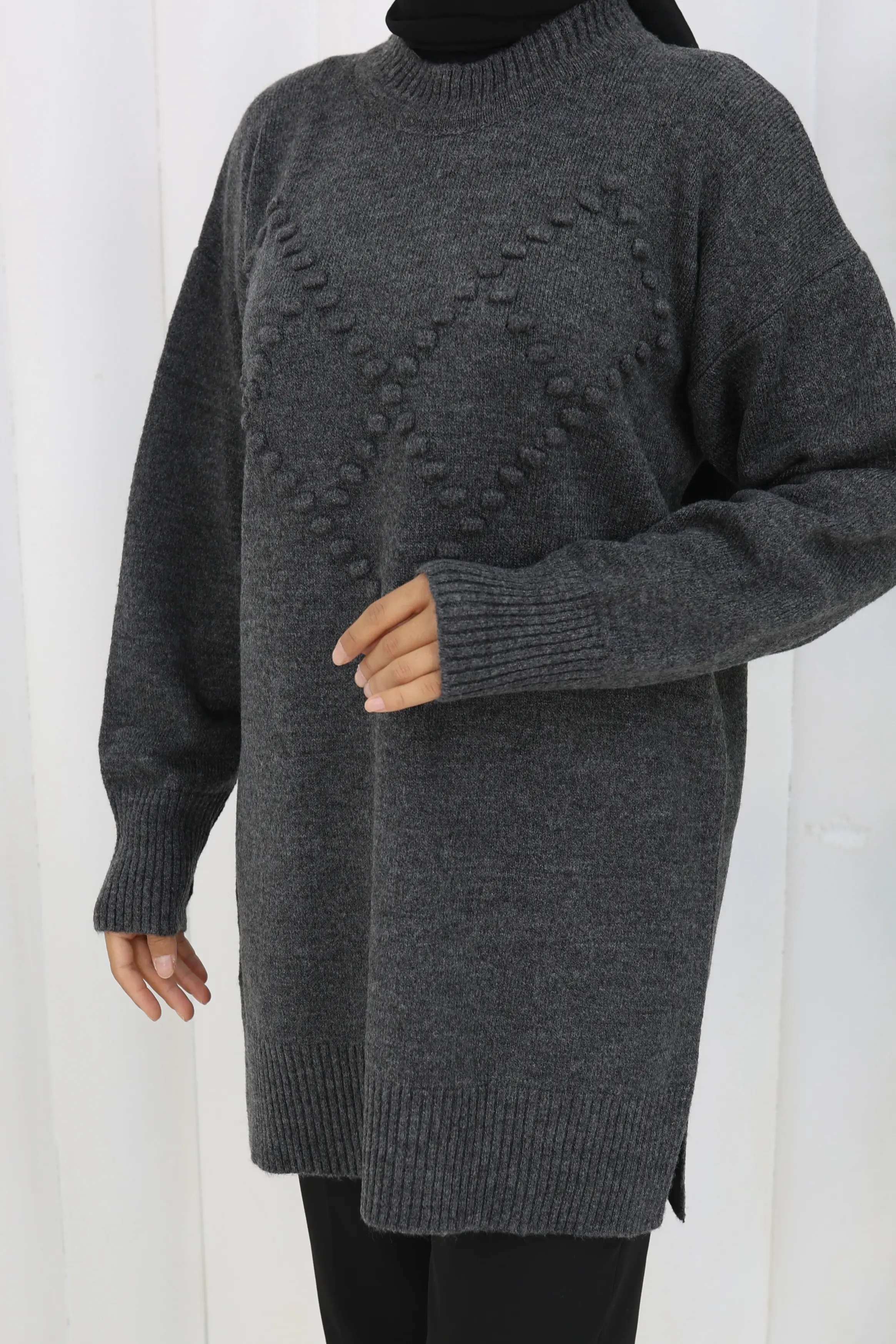 Ponponlu Triko Kazak-detail