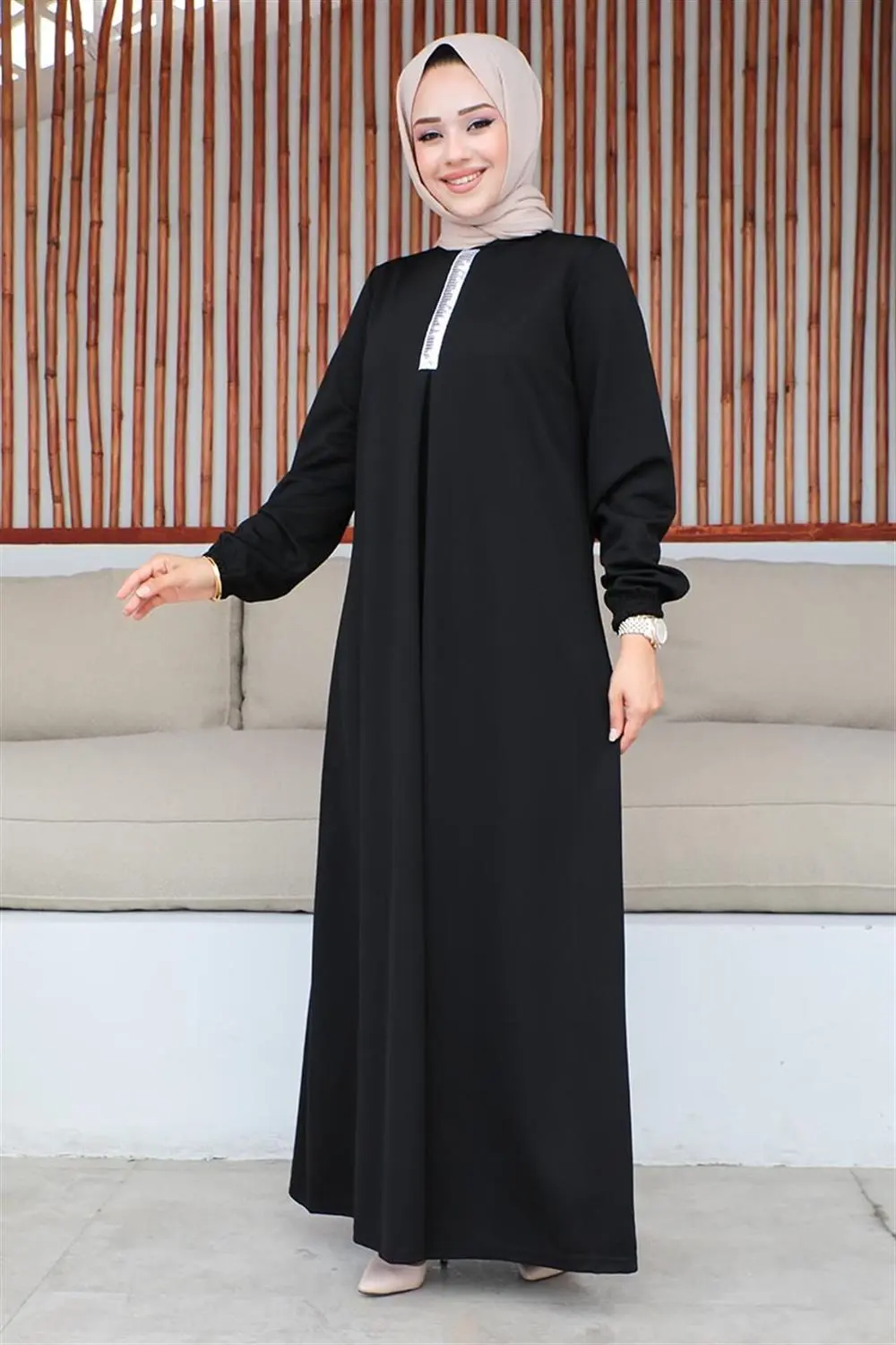 Pul Payetli Tesettür Elbise-detail