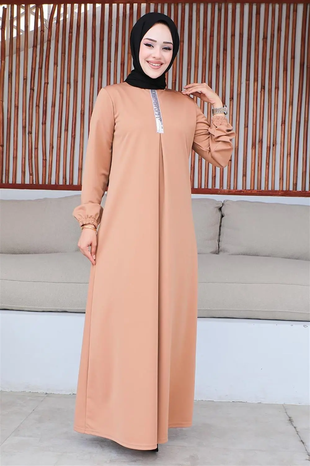 Pul Payetli Tesettür Elbise-detail