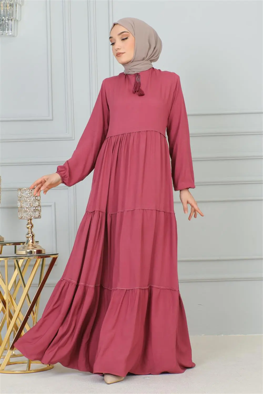 Püskül Detaylı Elbise-detail