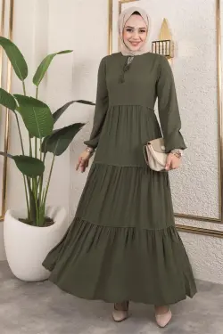 Püskül Detaylı Elbise