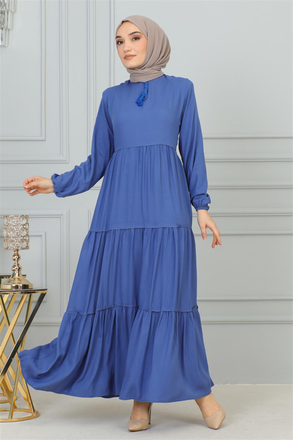 Püskül Detaylı Elbise