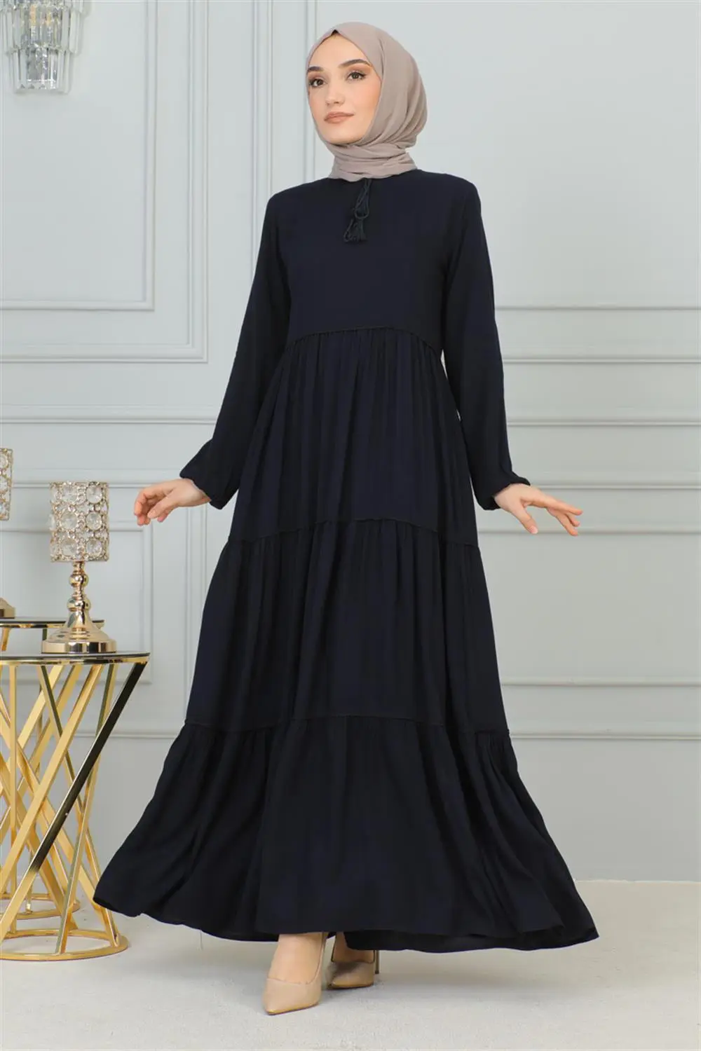 Püskül Detaylı Elbise-detail