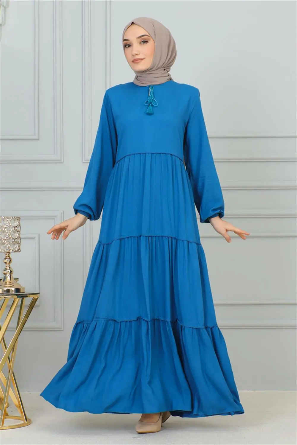 Püskül Detaylı Elbise-detail