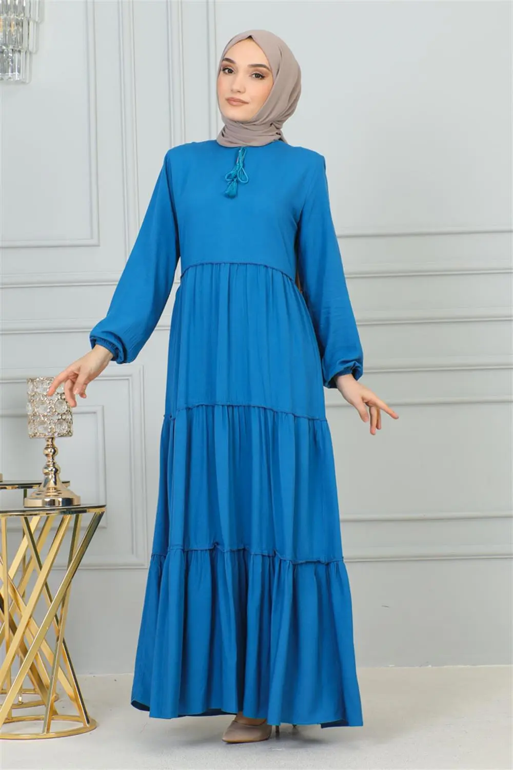 Püskül Detaylı Elbise-detail