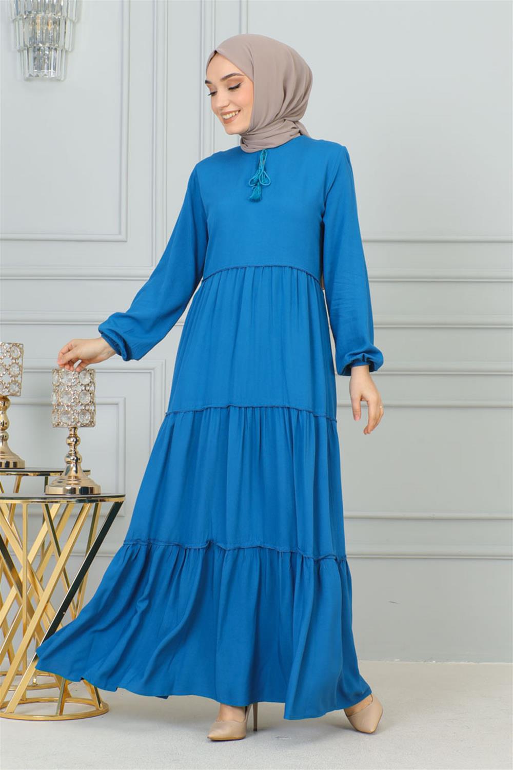 Püskül Detaylı Elbise