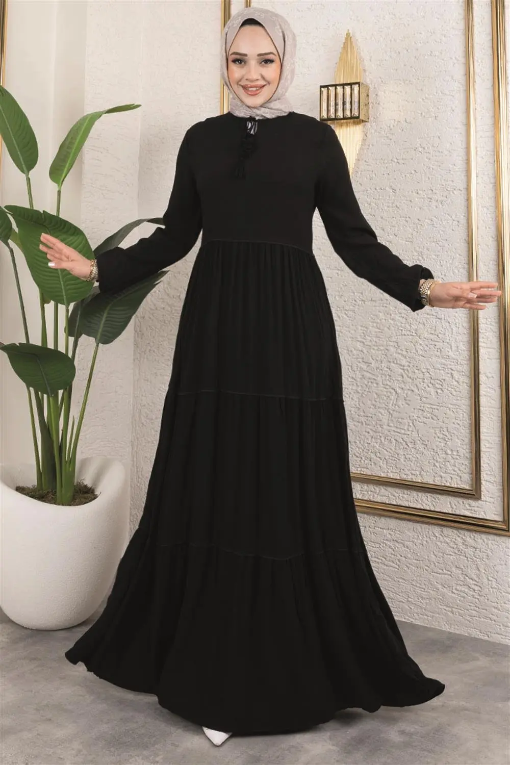 Püskül Detaylı Elbise-detail