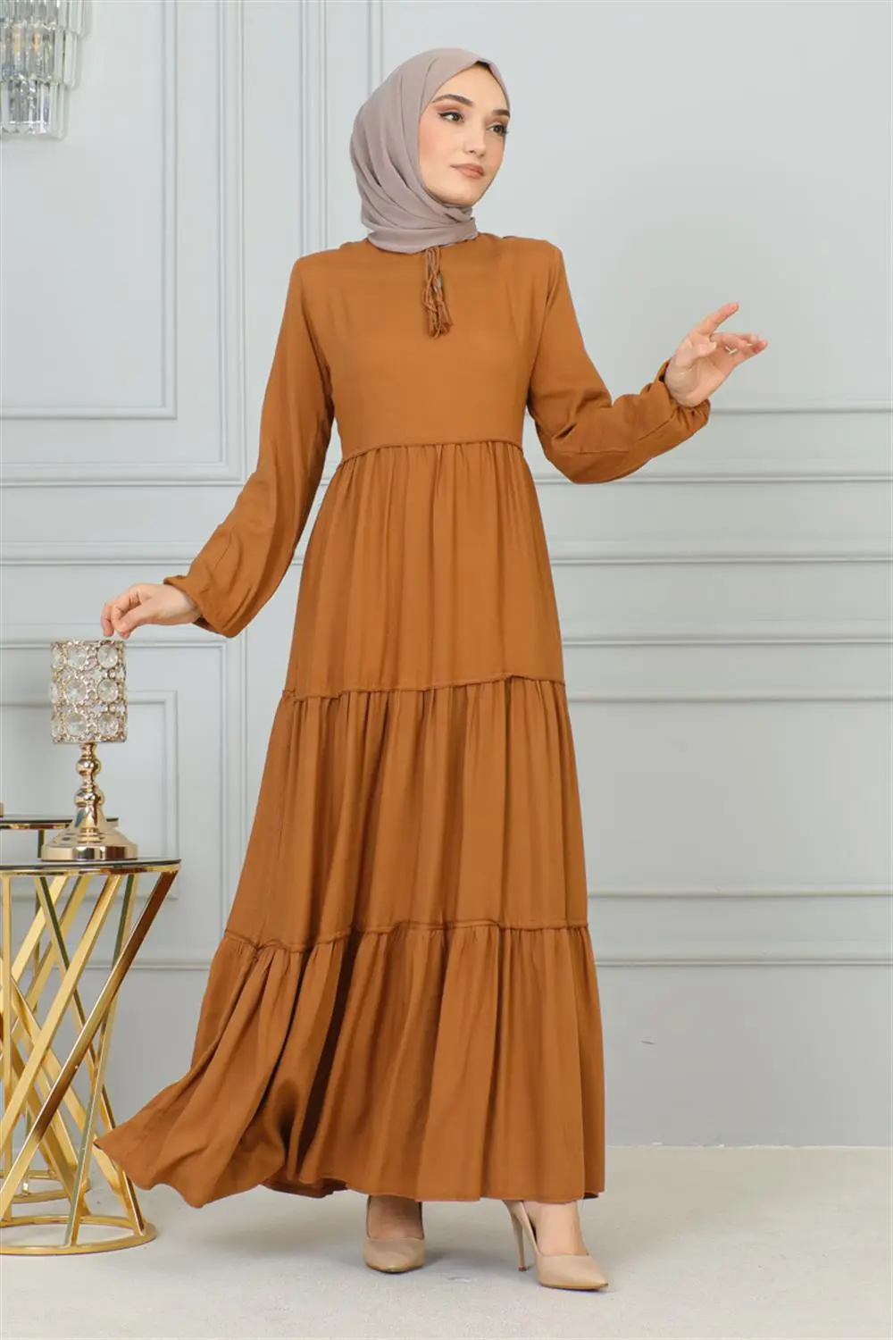 Püskül Detaylı Elbise-detail