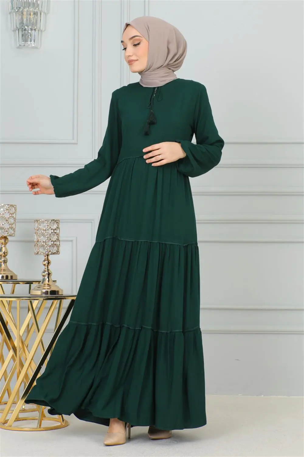 Püskül Detaylı Elbise-detail