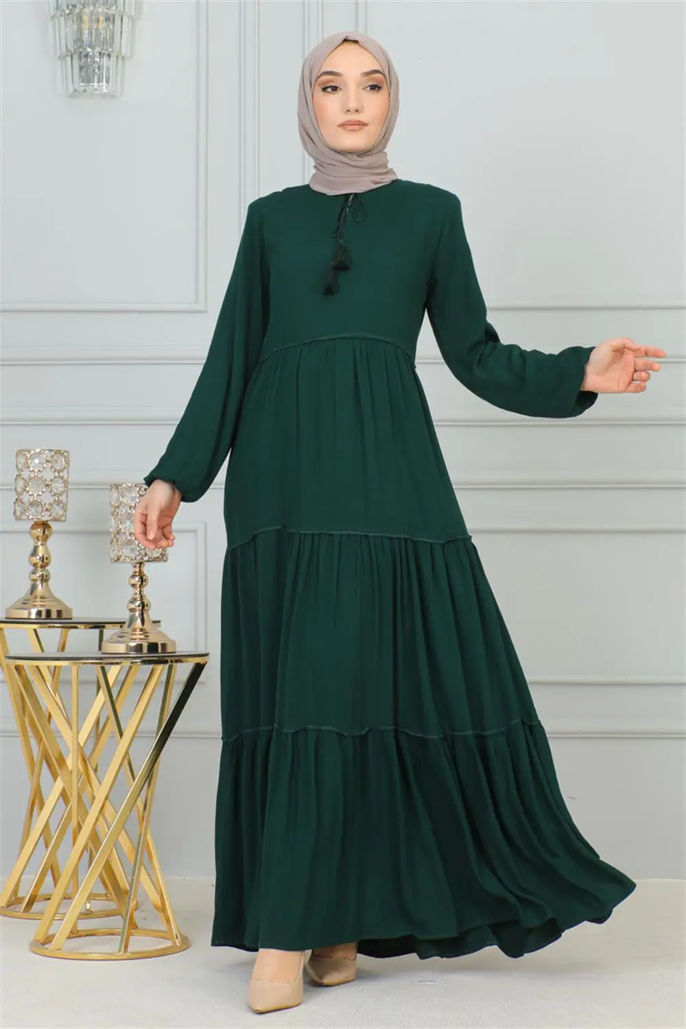 Püskül Detaylı Elbise-detail