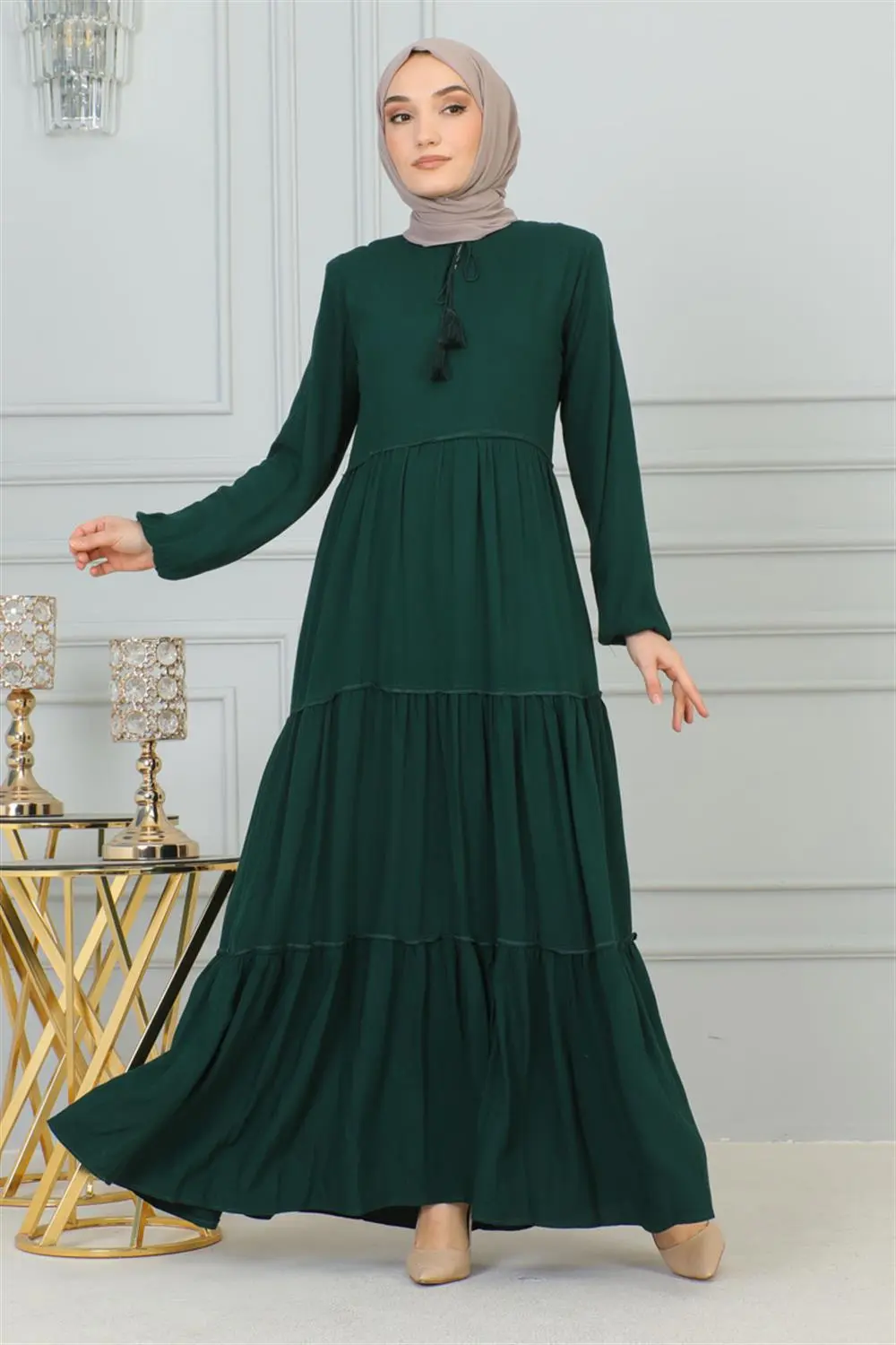 Püskül Detaylı Elbise-detail