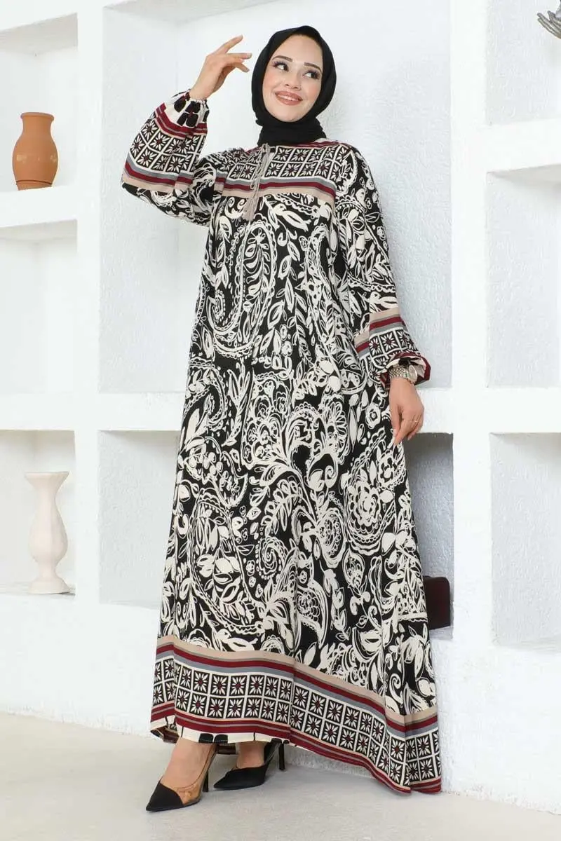 Püskül Detaylı Viskon Elbise Siyah-detail