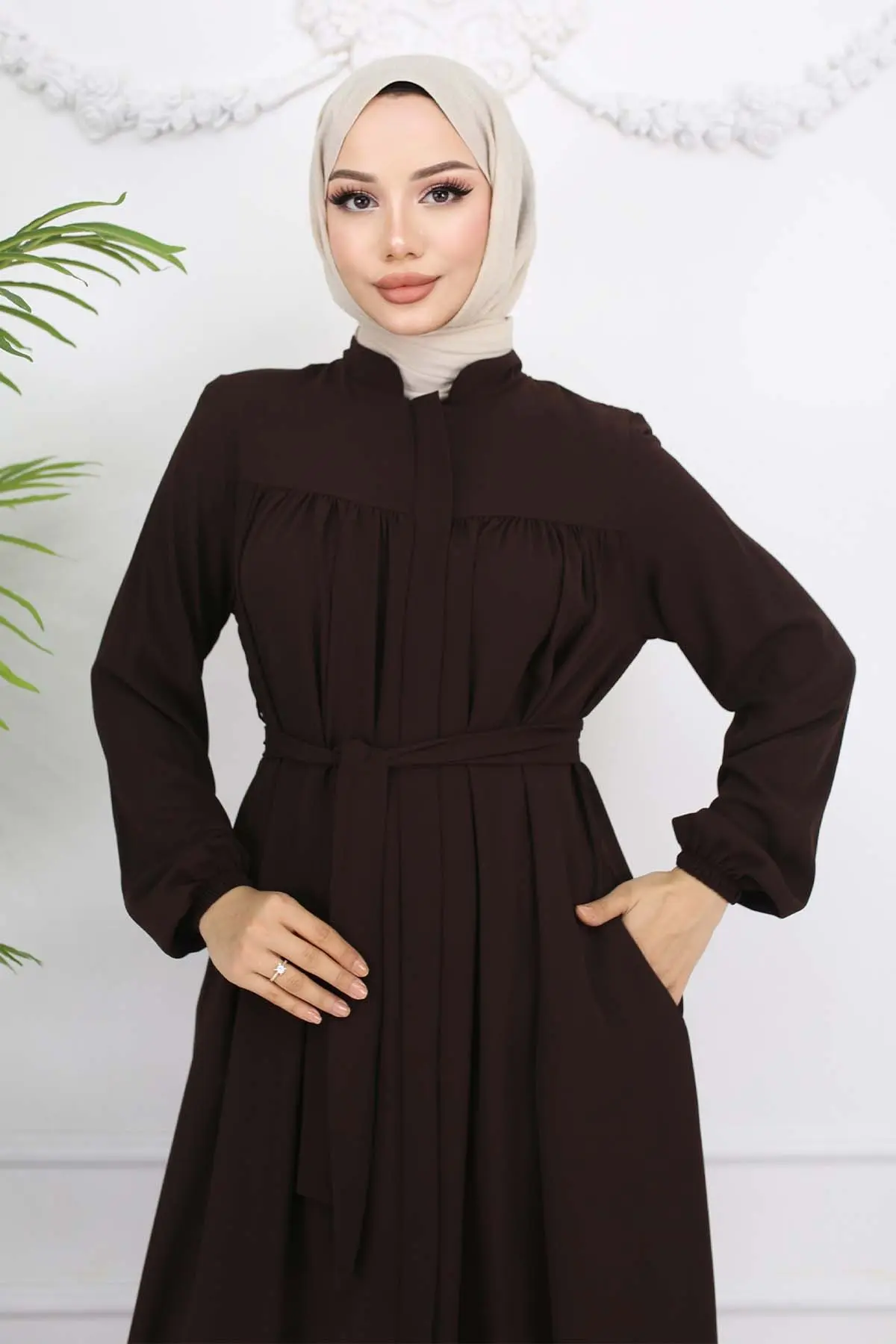 Robe Belted Abaya-detail