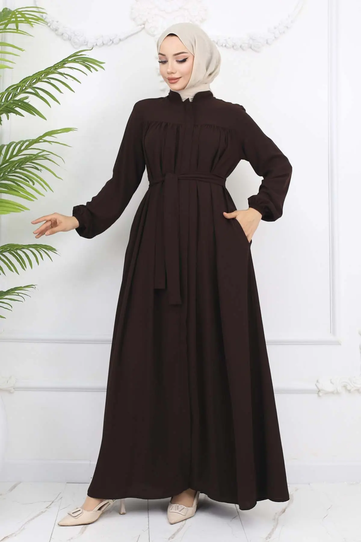 Robe Belted Abaya-detail