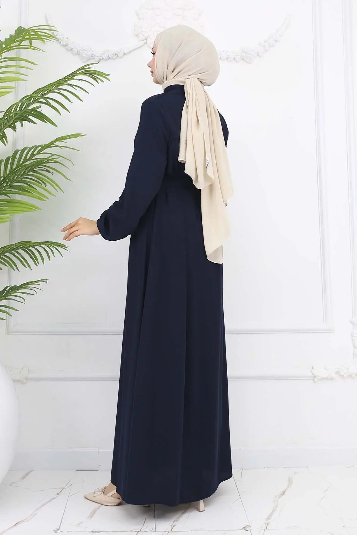 Robe Belted Abaya-detail