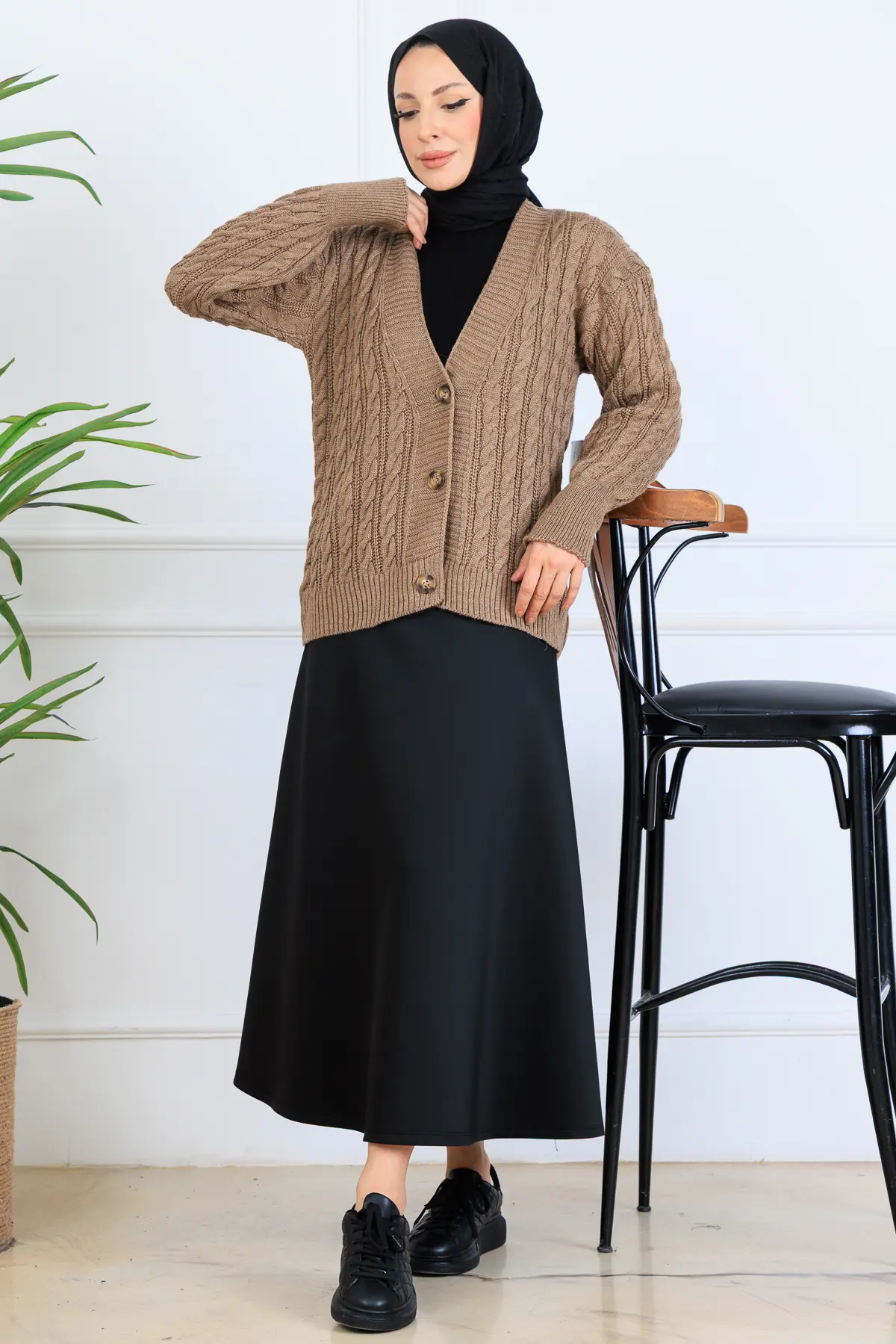 Saç Örgü Kısa Triko Hırka