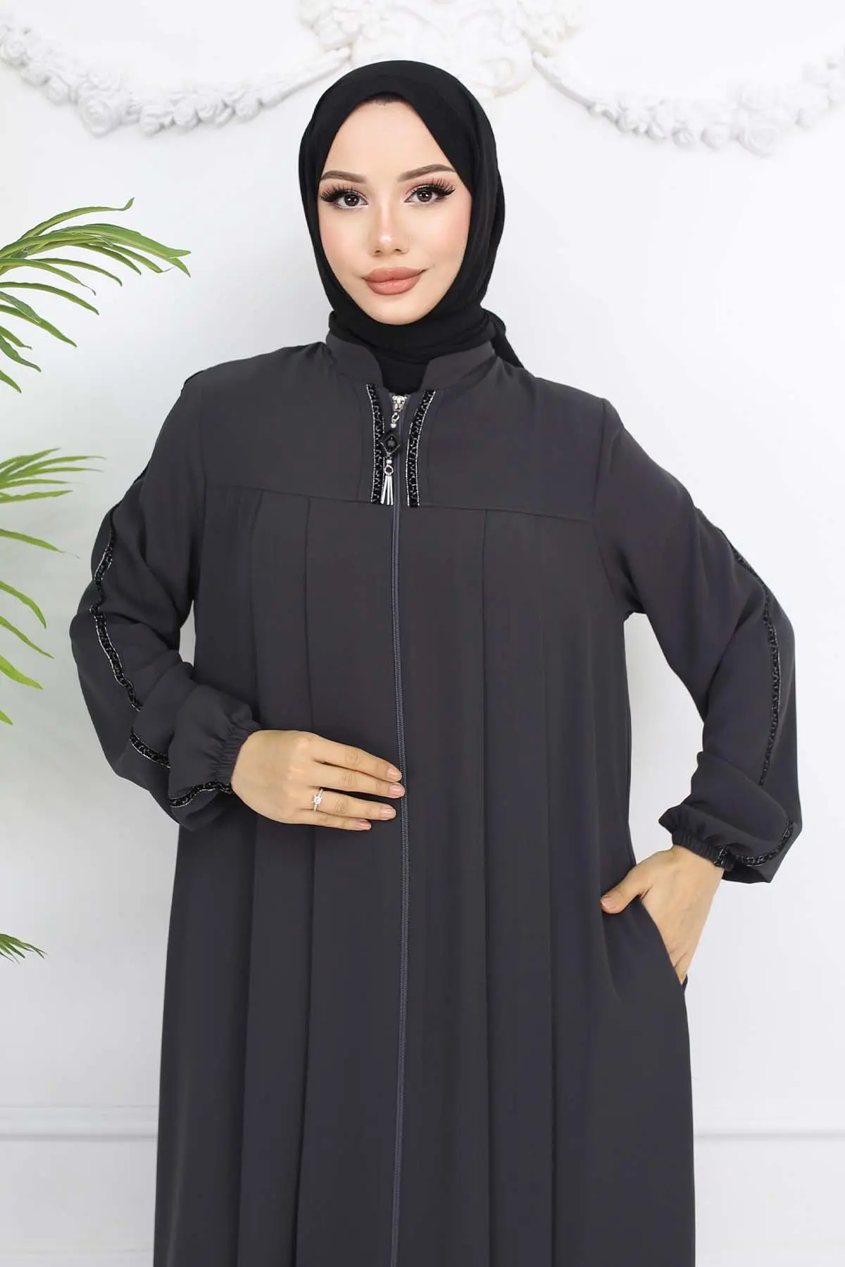 Şerit Detaylı Robalı Ferace Antrasit 1007-detail