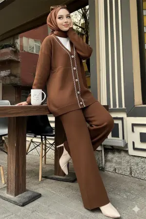 Şerit Detaylı Triko Ceket Takım