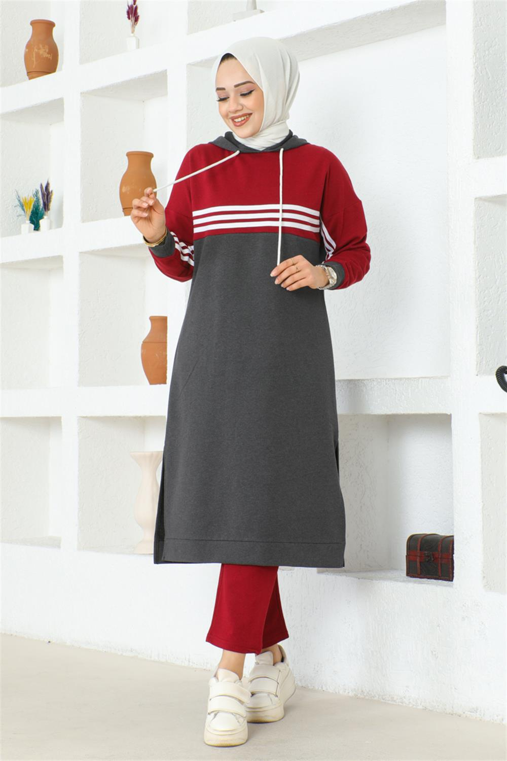 Şeritli Yırtmaçlı Spor Takım