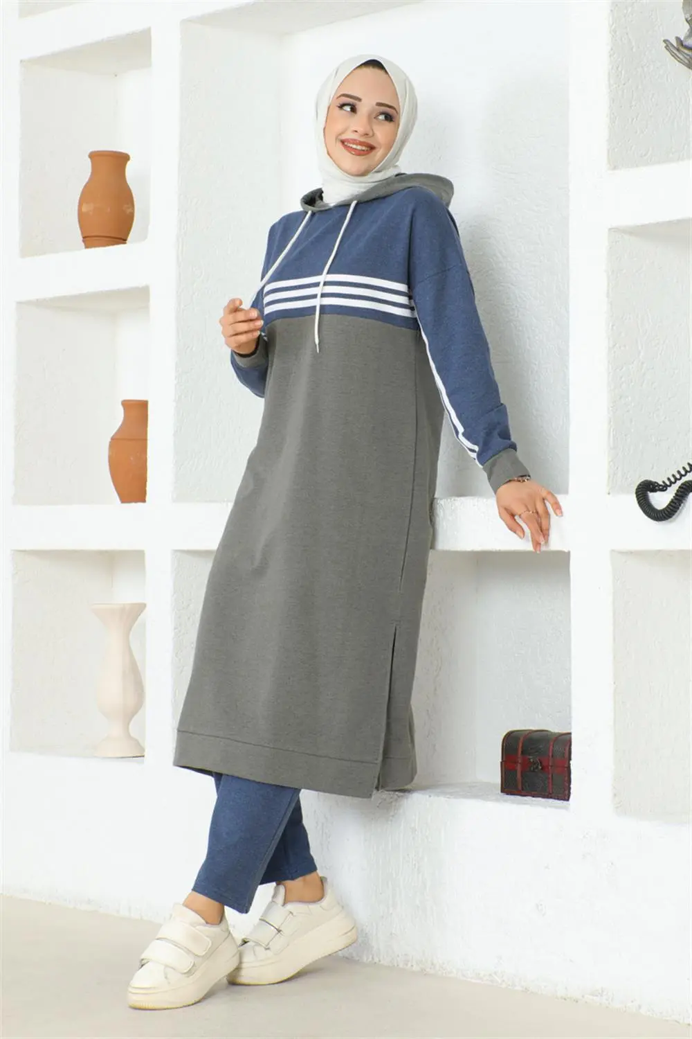 Şeritli Yırtmaçlı Spor Takım-detail