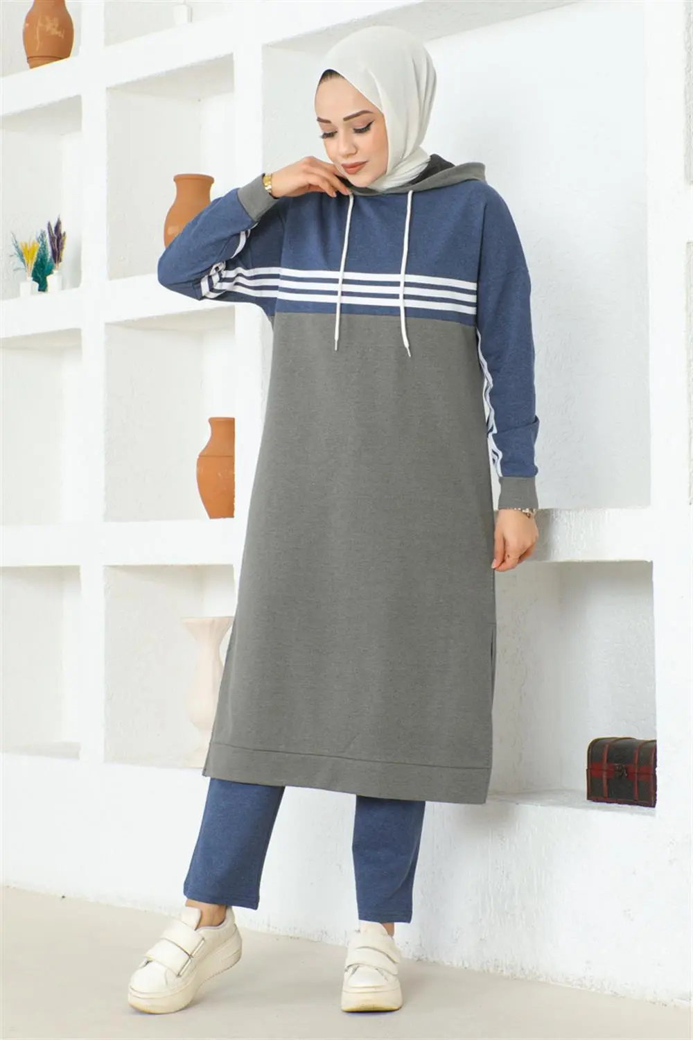 Şeritli Yırtmaçlı Spor Takım-detail