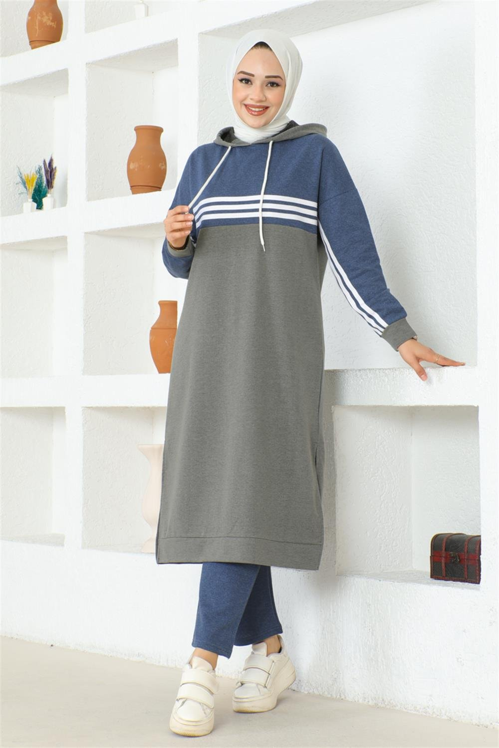 Şeritli Yırtmaçlı Spor Takım