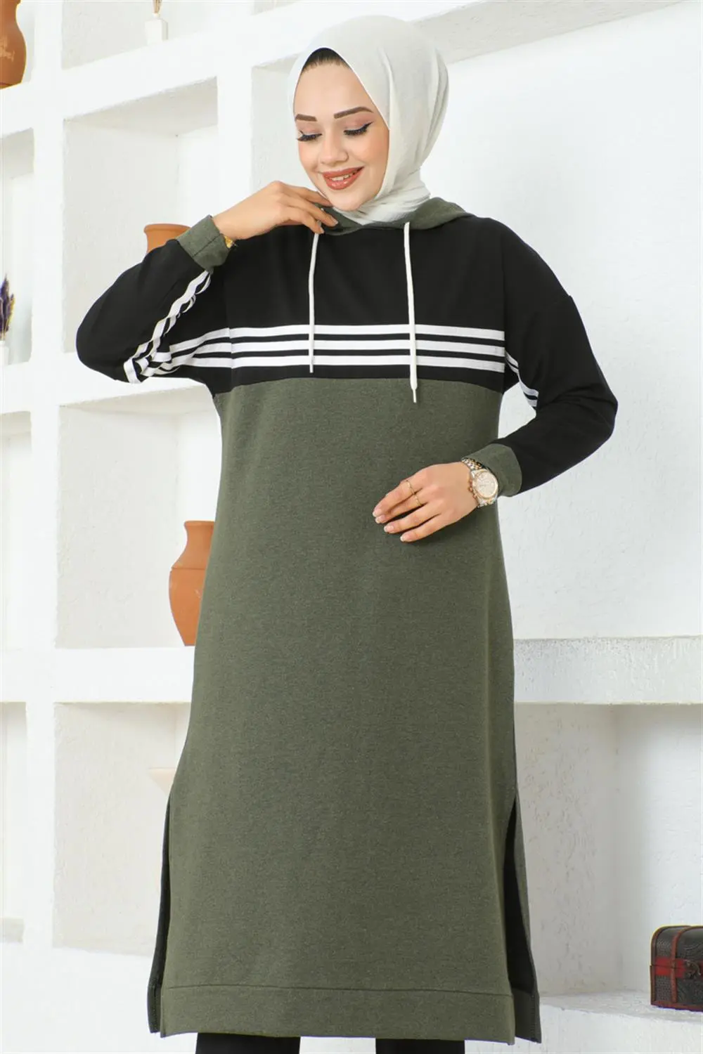 Şeritli Yırtmaçlı Spor Takım-detail