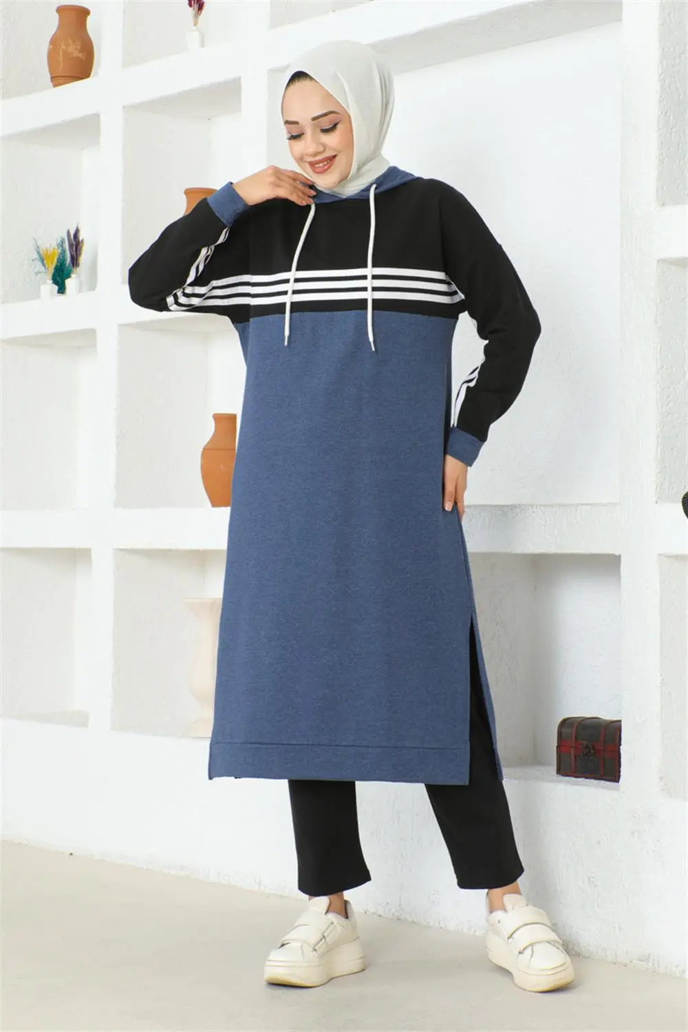 Şeritli Yırtmaçlı Spor Takım-detail