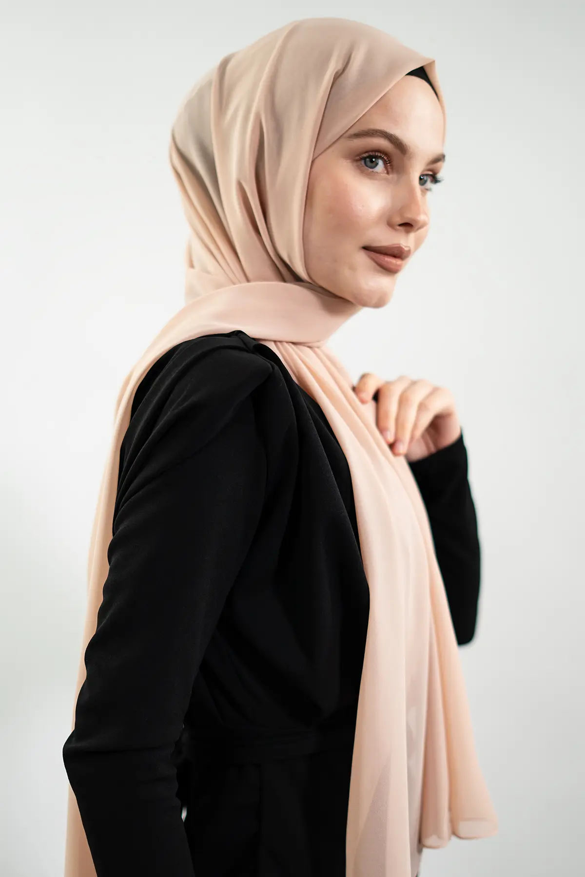 Chiffon Beige Shawl-detail