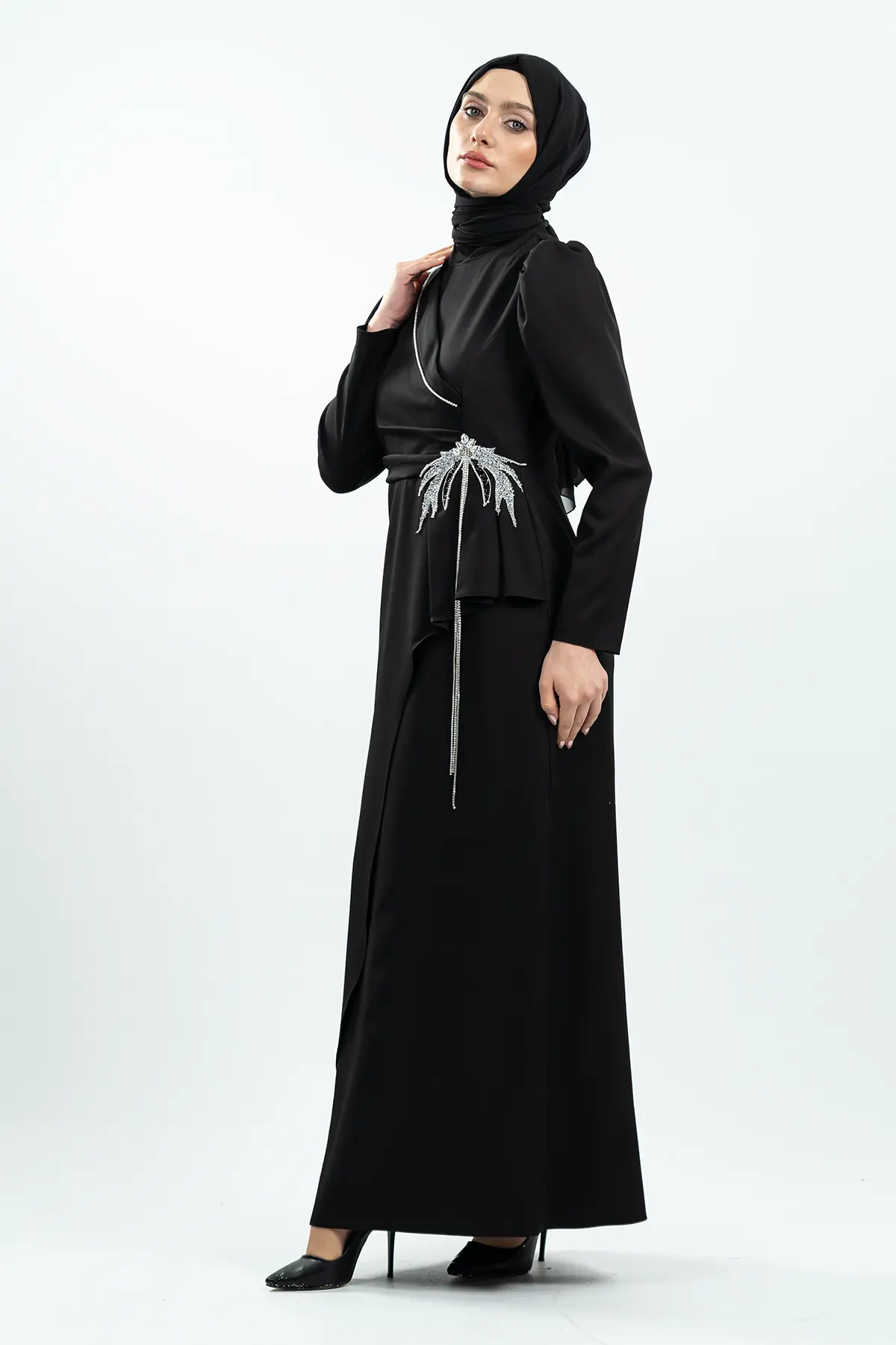 Black Stone Detailed Evening Dress-detail