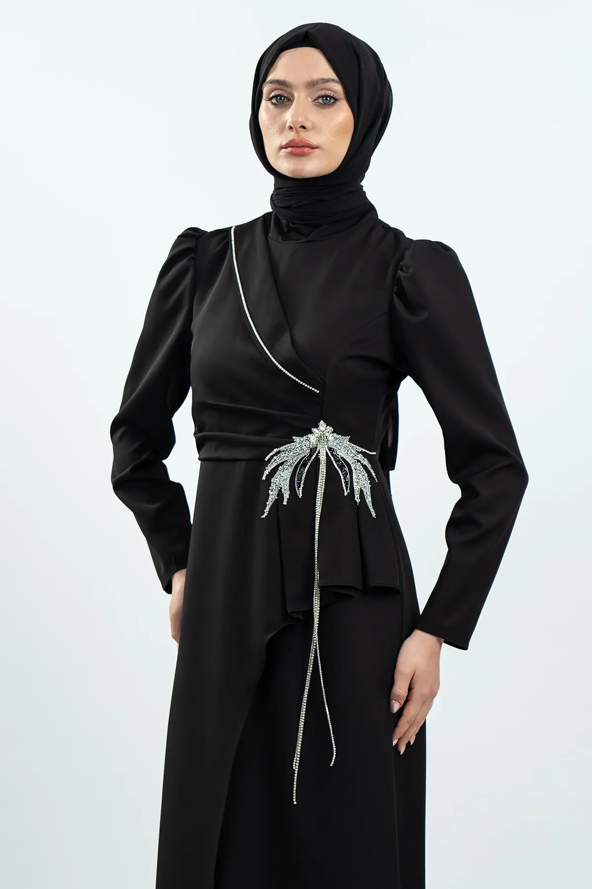 Black Stone Detailed Evening Dress-detail