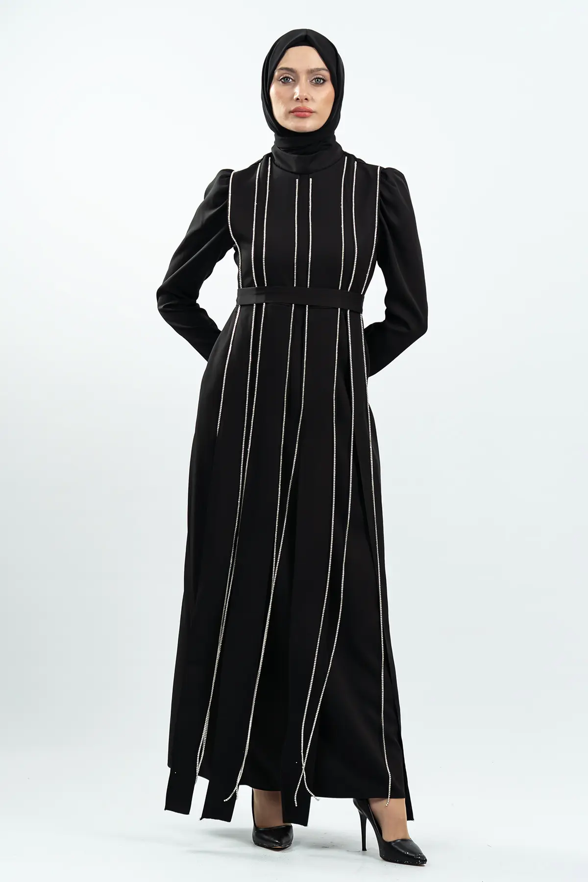 Black Stone Detailed Evening Dress-detail