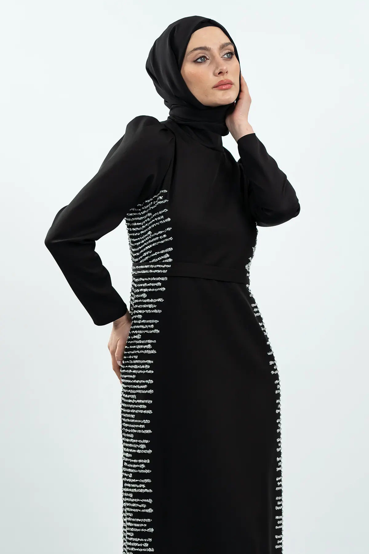 Black Stone Detailed Evening Dress-detail